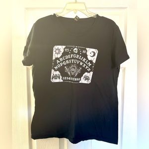 Hot Tooic spirit board shirt
